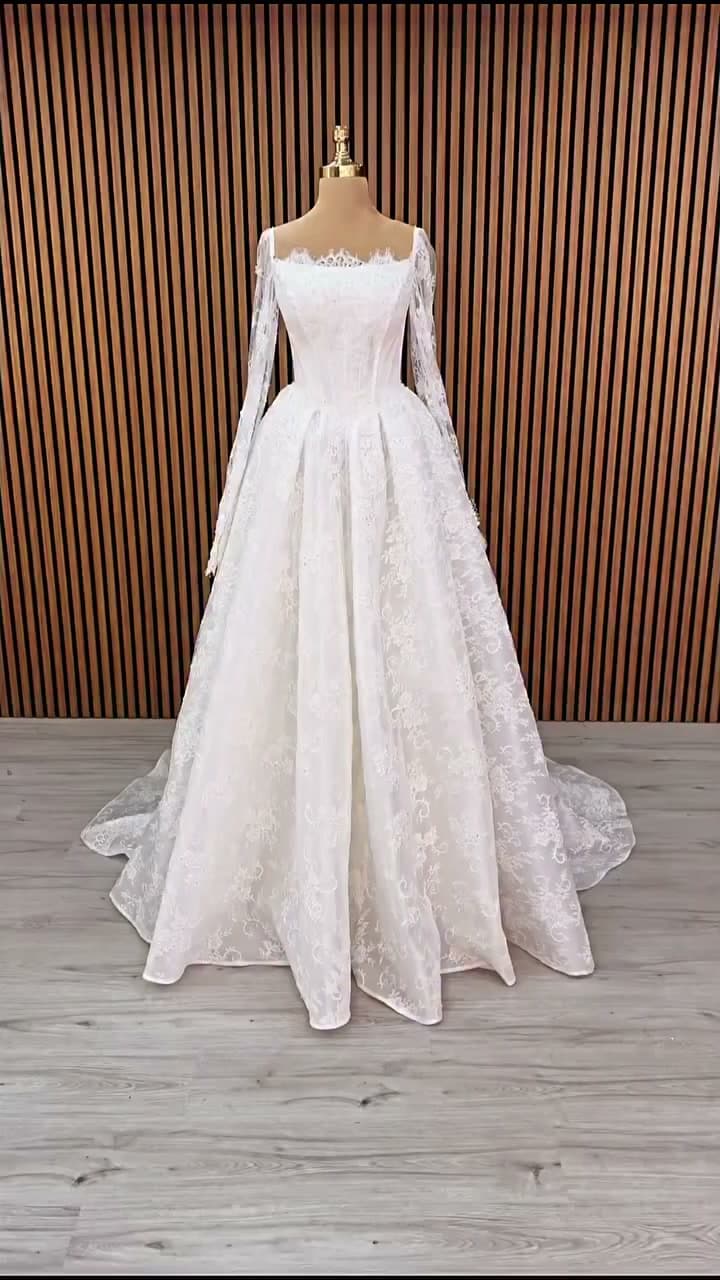 White Podium A-Line Wedding Dress 2026-1