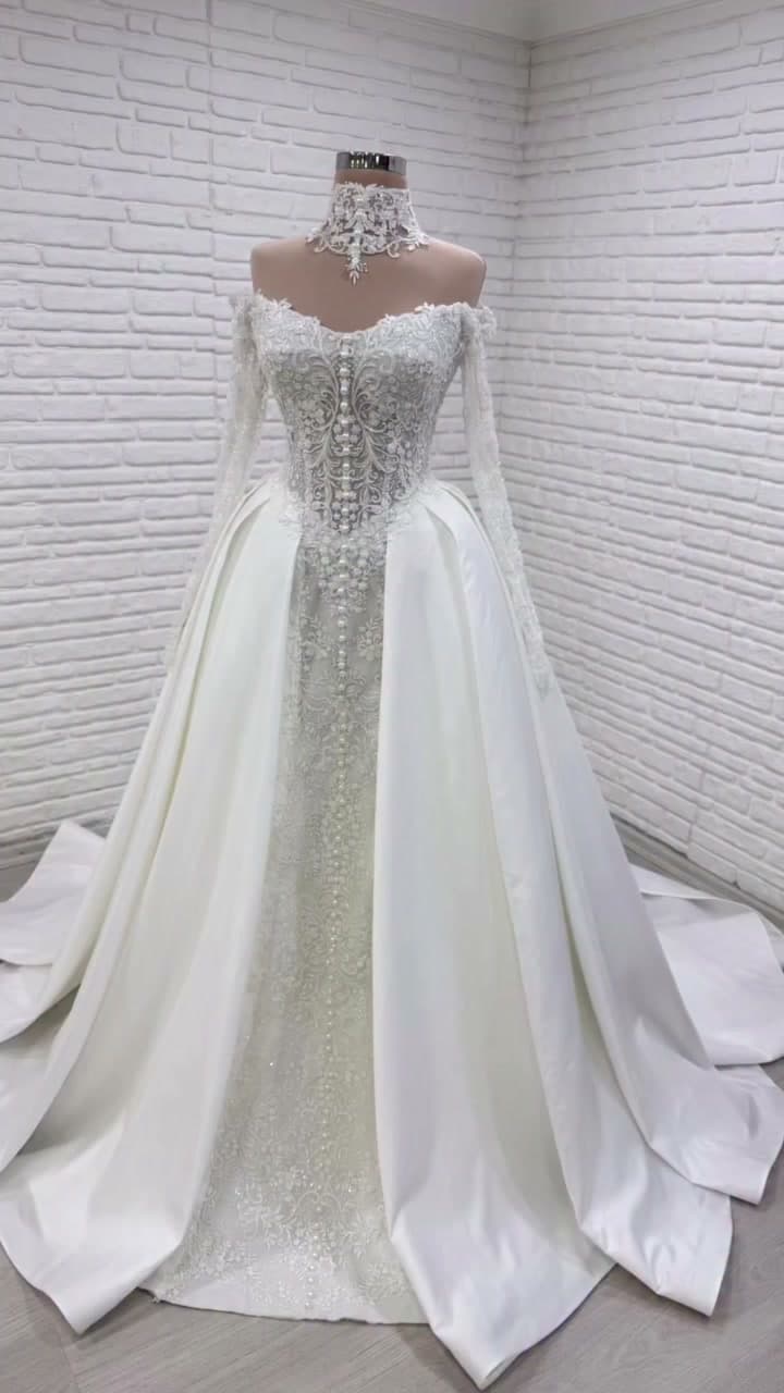 White Podium Mermaid Wedding Dress 2026-21
