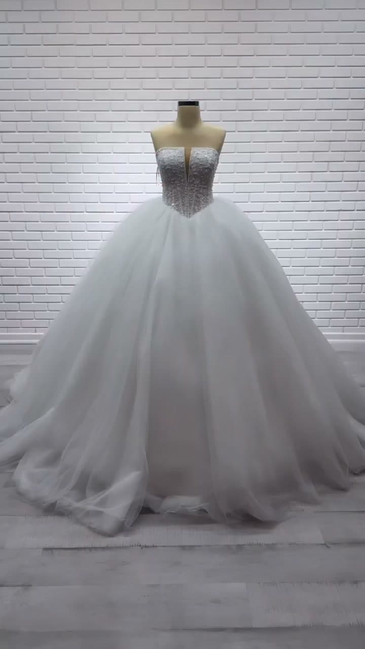 White Podium Princess Wedding Dress 2026-41
