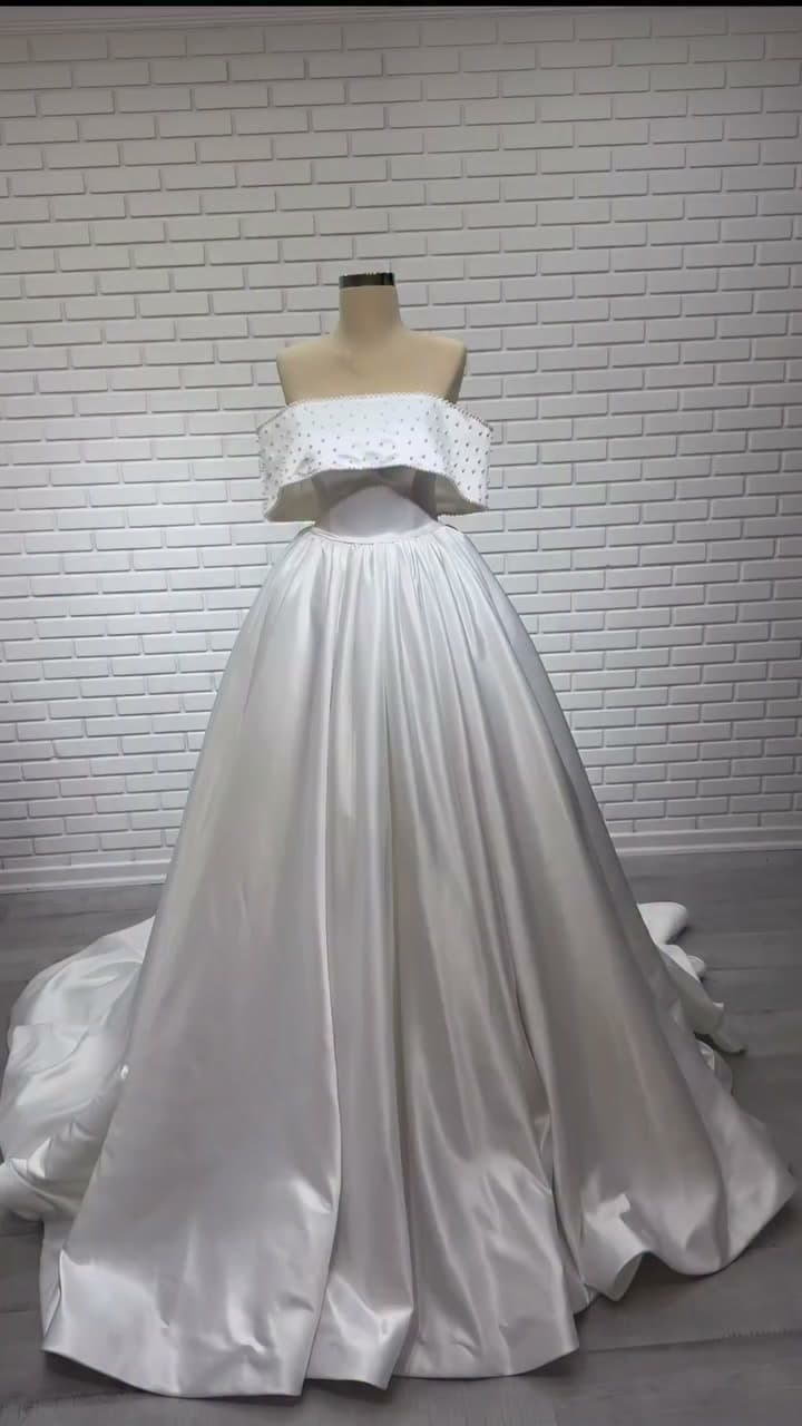 White Podium Princess Wedding Dress 2026-48