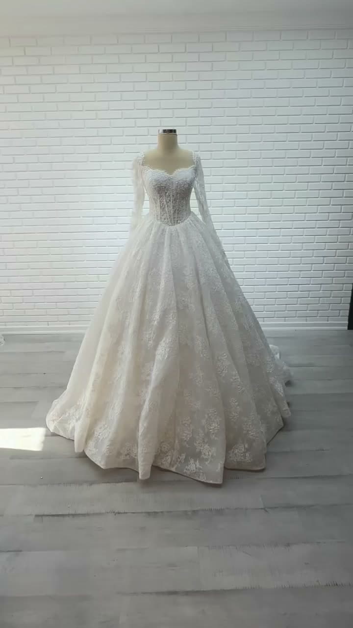 White Podium Princess Wedding Dress 2026-62
